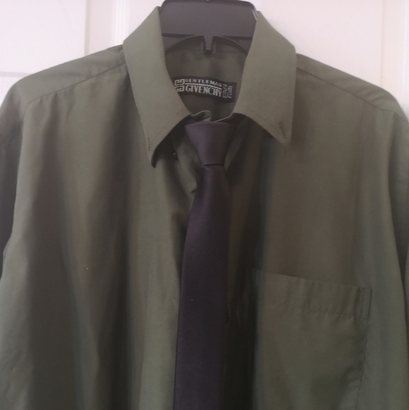 90S Givenchy upcycled embroidered shirt - Picture 4 of 11